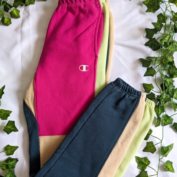 Champion UO Exclusive Reverse Weave color block Sweats - Picture 1 of 6